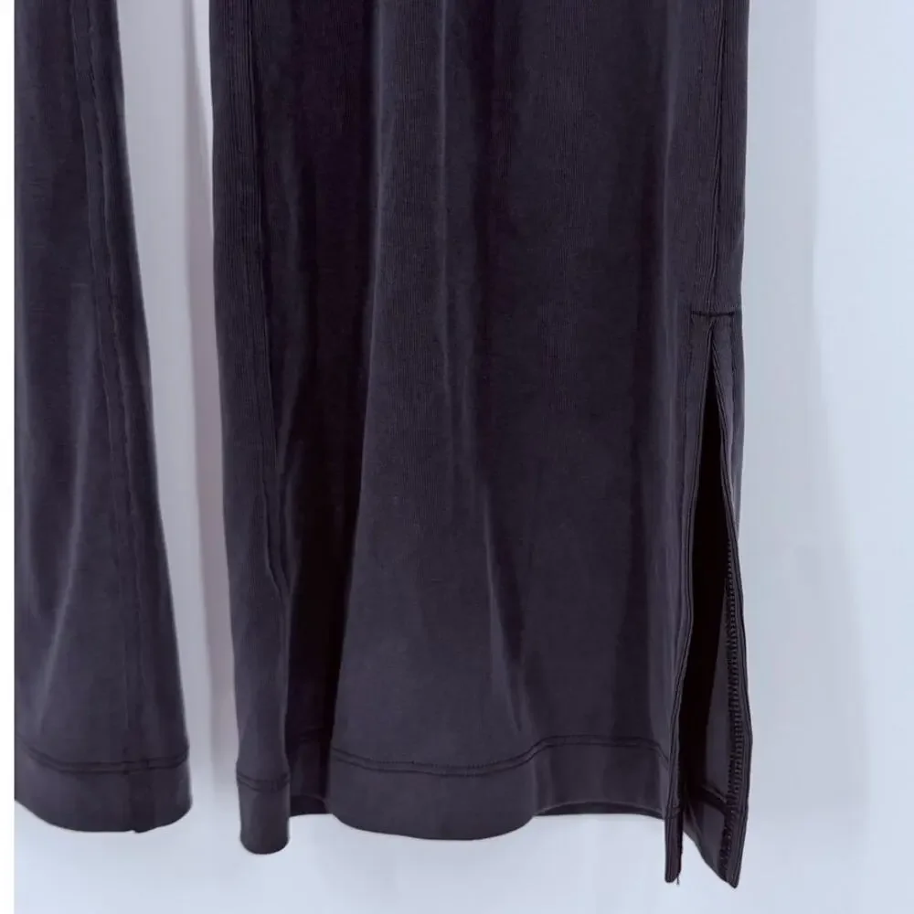 Lululemon Drapey Softstreme Flared Pant Black Size Small